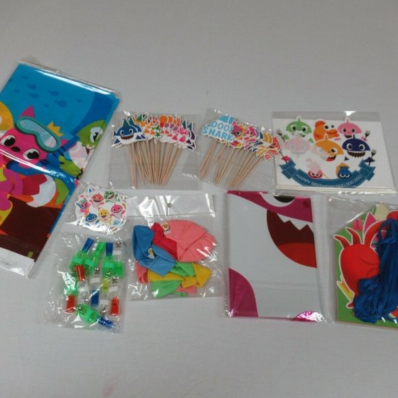 BABY SHARK BIRTHDAY PARTY SUPPLY KIT PARTY SET CAKE TOPPERS BALOONS DECORATIONS - Picture 1 of 4